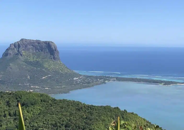 venir à Maurice sans passeport pour découvrir le morne brabant