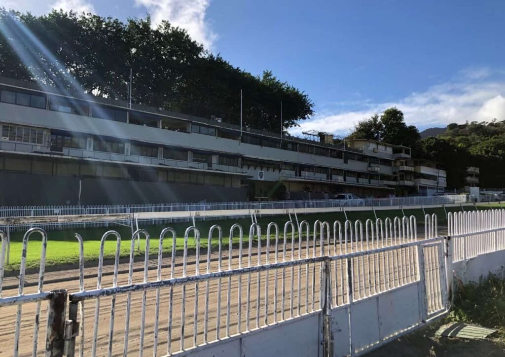 loges de l'hippodrome du champs de mars