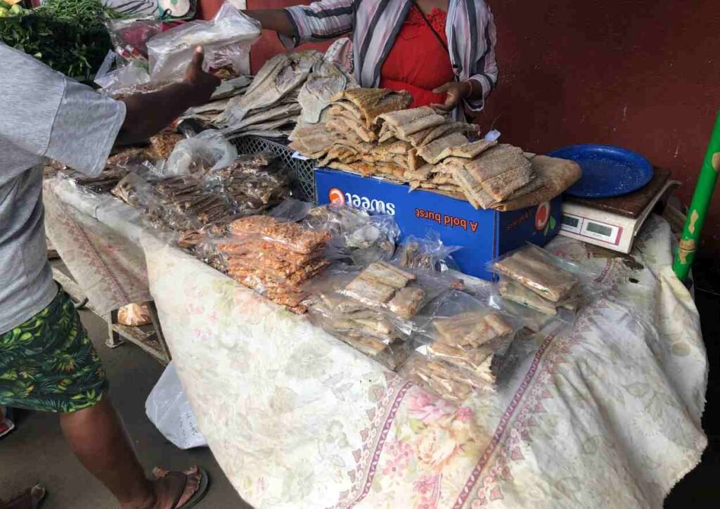 poissons salés au marché de Mahebourg